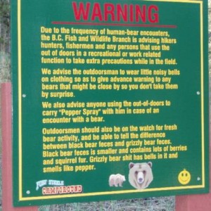 Grizzly_bear_warning_sign