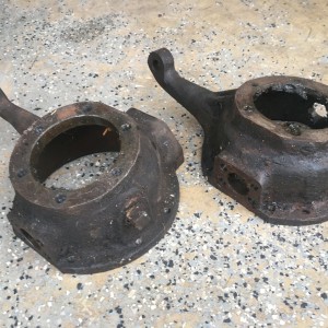 Steering Knuckle (2)