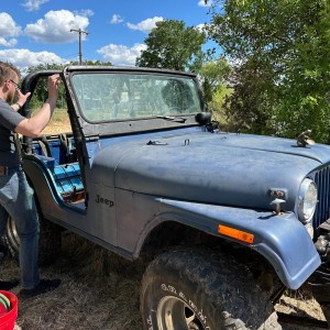 clean cj5 side quarter