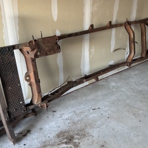 Early CJ-5 Frame - Frame Front and Side View