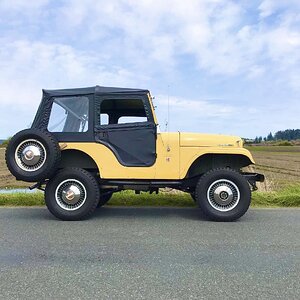 Media '1966 Tuxedo Park Mark IV' in album 'Beach66Bum's CJ5A'